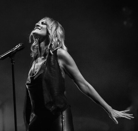 Irene Grandi la voce del Pop e R&B tutta italiana Irene Grandi la voce del Pop e R&B tutta italiana